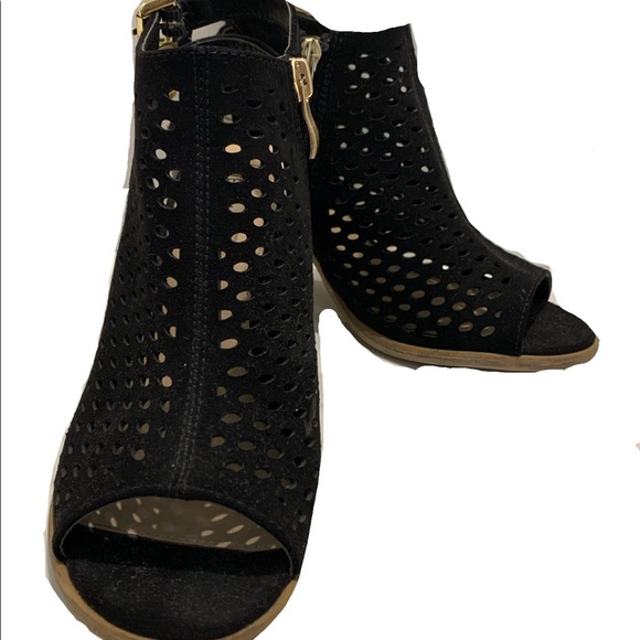 Steve Madden Leather Block Heel Sandals size 7 - Picture 3 of 4